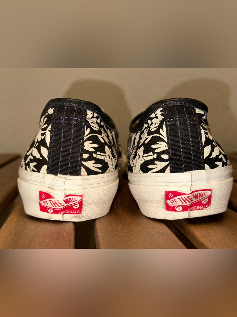Vans Vault “Paradise”. 
Men US 09/ women US 10.5 - Picture 10 of 10